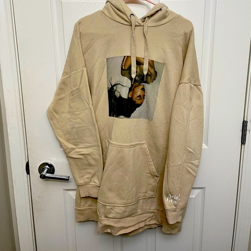 Ariana Grande Merch | Tan | L